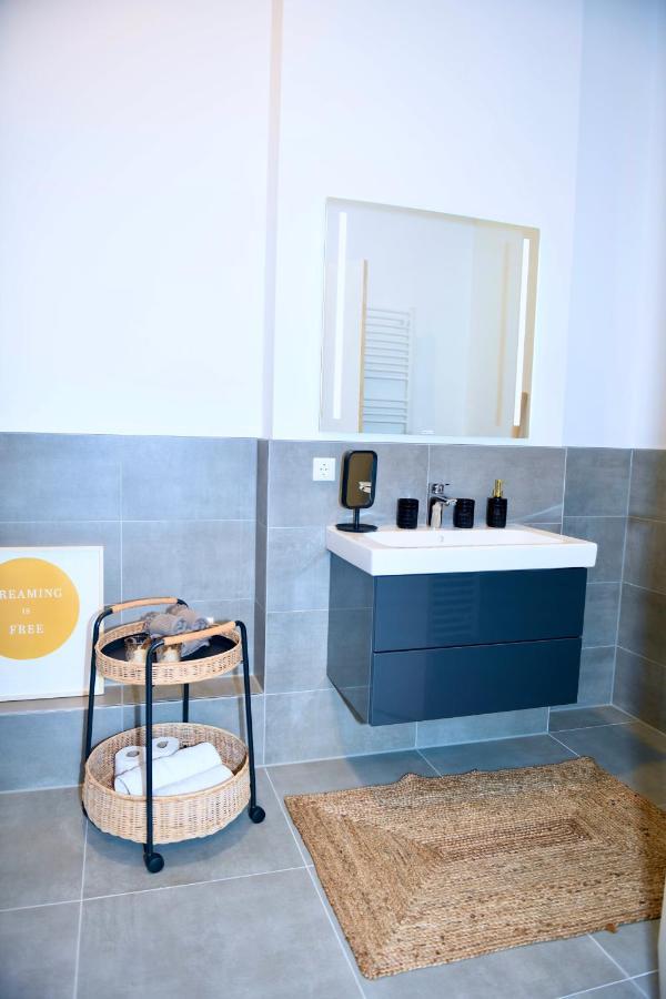 Apartment Aix